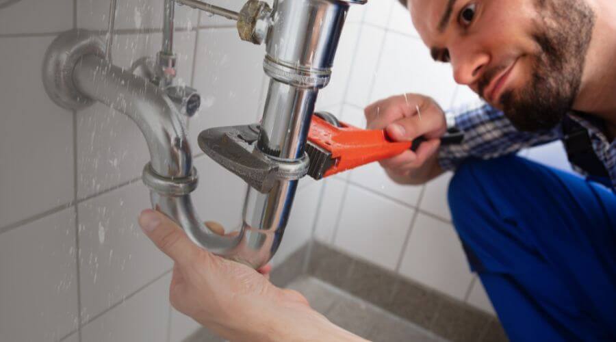 Professional emergency plumbing in Osyka, MS